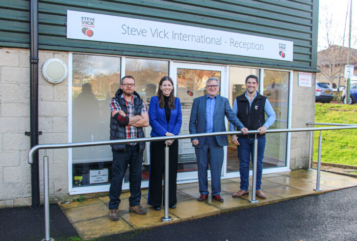 Michelle Donelan MP visits Steve Vick International in support of Family Business Week