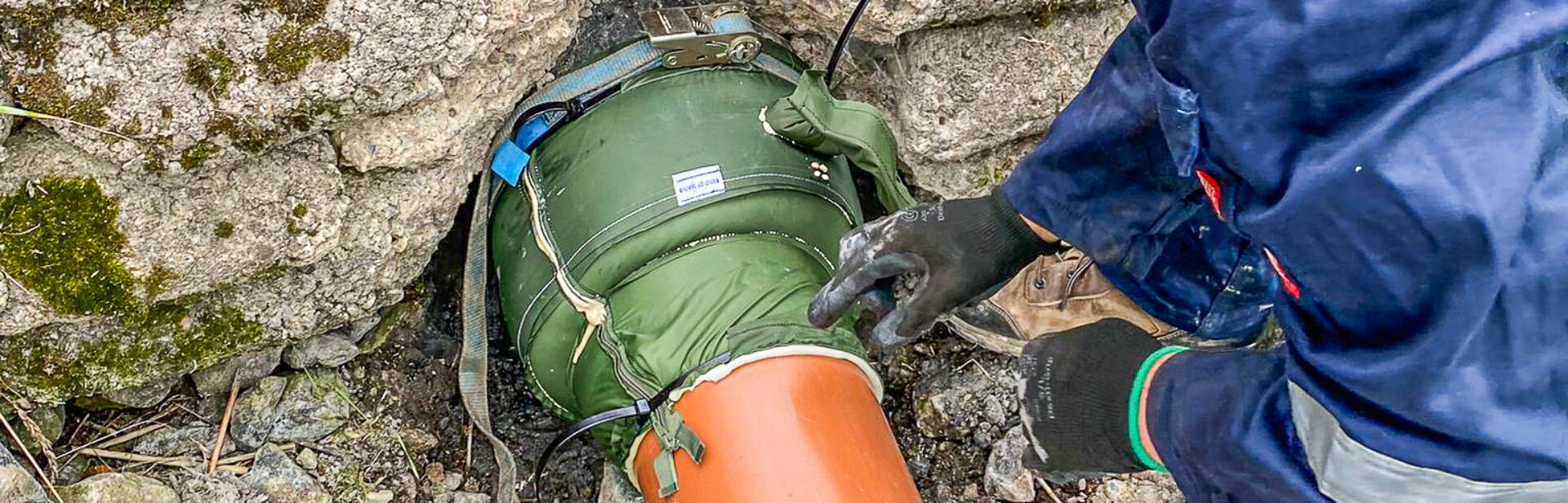 Steve Vick International Assist Gedling Country Park to Install an Overspill Tank