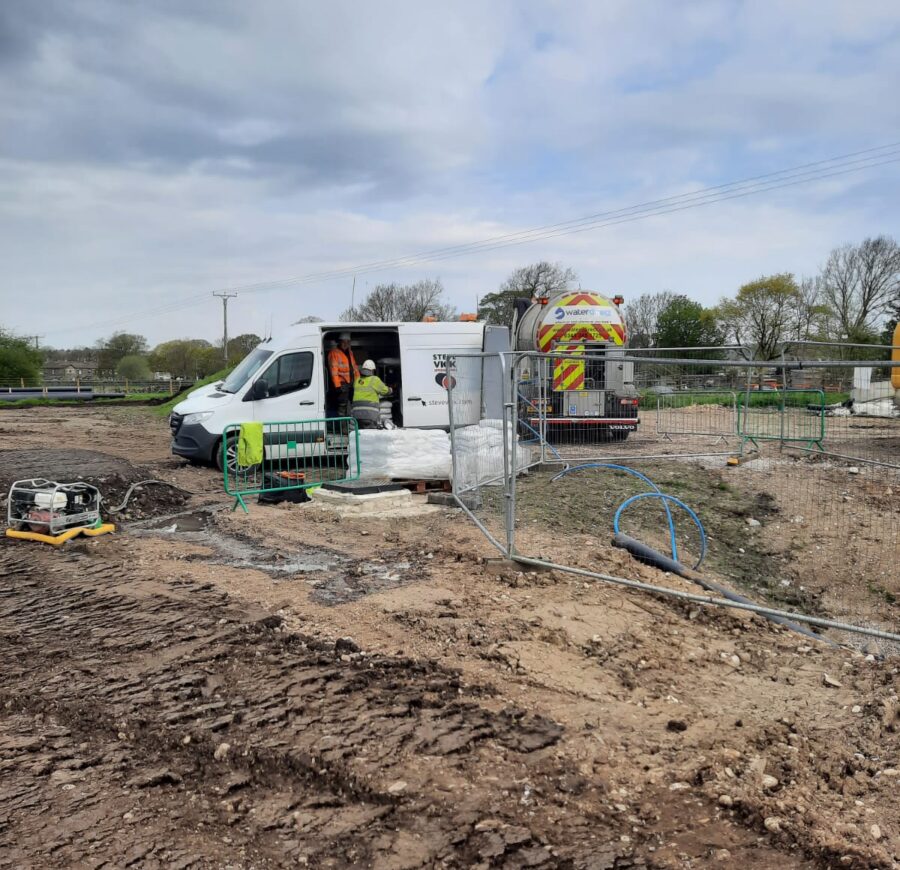 Cementitious grout filling