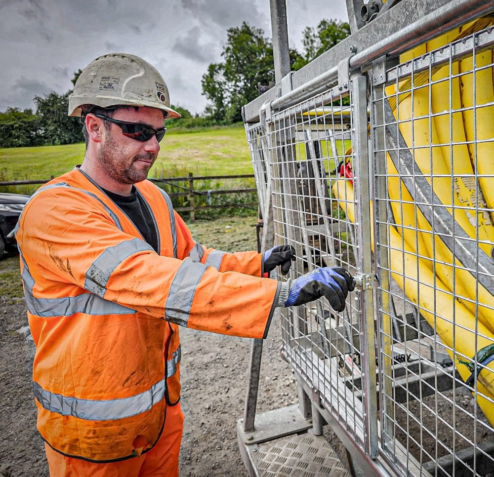 [black]Support
and growth[/black]